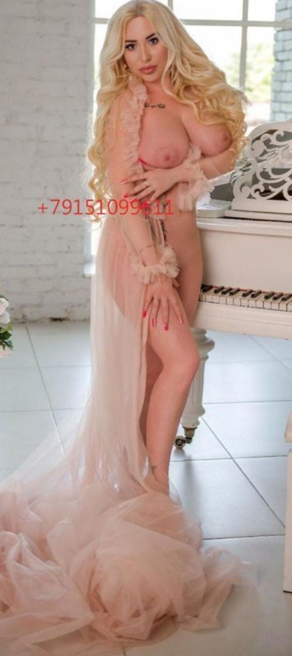 Intimate dating with Cyprus (Larnaca) escort girl, call 35796428540