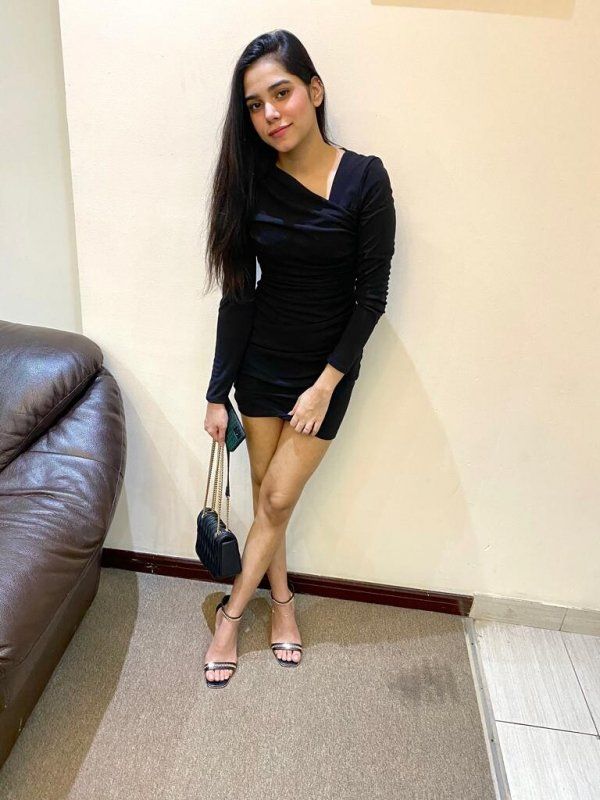 Independent escort in Cyprus (Nicosia): Nancy wants to meet a generous man