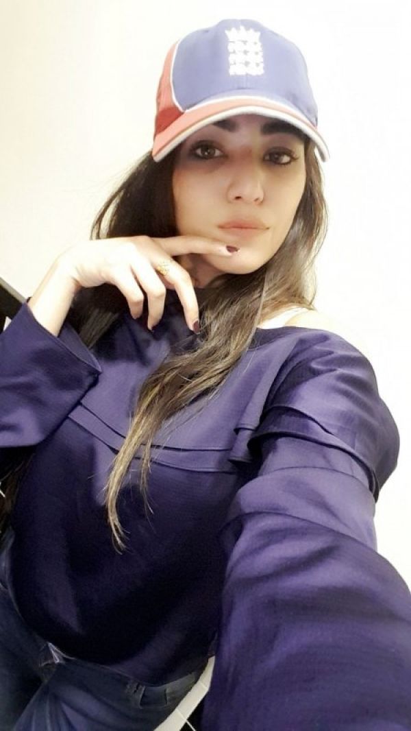 Sexy escort is waiting on SexAn.love