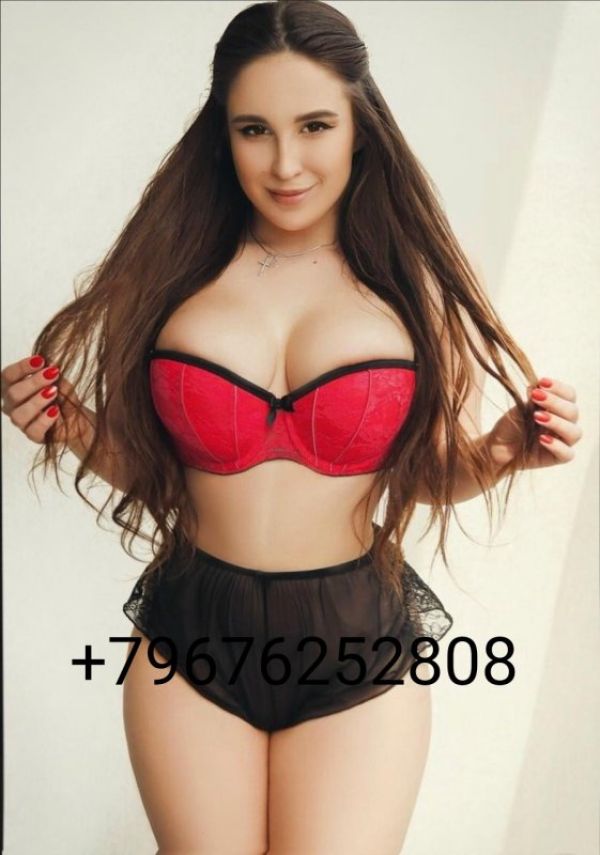 One of the kinkiest eastern escorts - Isabelle will make a blowjob for EUR 200