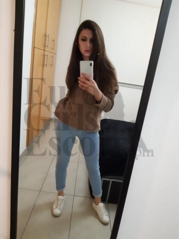 English prostitutes in Cyprus (Limassol) available for EUR 250 round the clock
