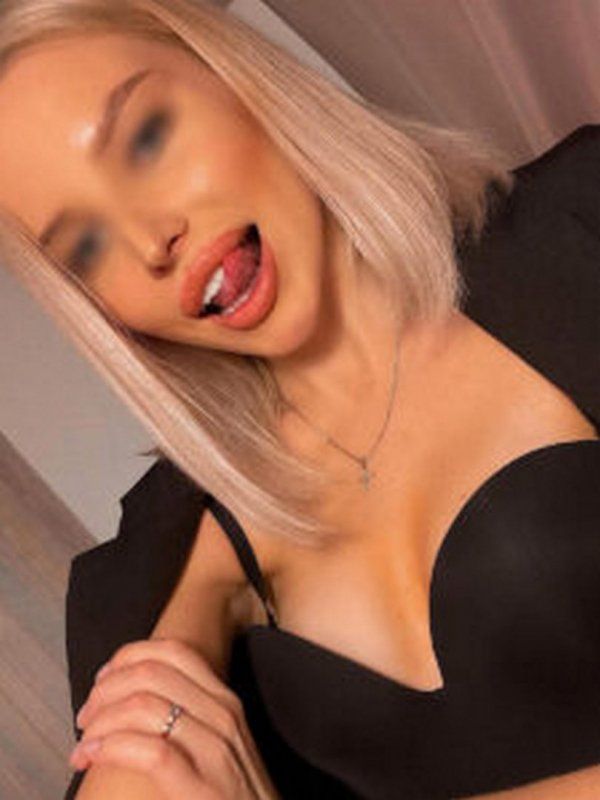 Indian call girl in Cyprus (Pegeia): weight: 48 kg, height: 160 cm